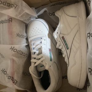 Brand new womens reeboks